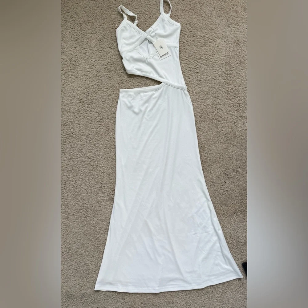 Peppermayo Jocelyn Maxi Dress - Picture 4 of 4